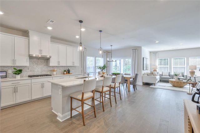 918 Brookshade Trail, Lawrenceville, GA 30045