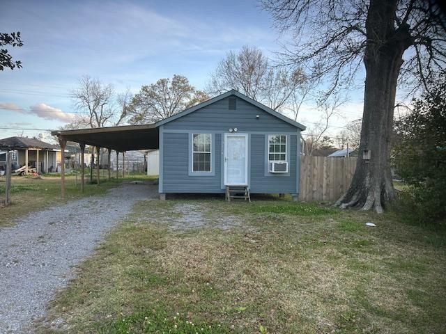 2115 Bonnie Street, Orange, TX 77630