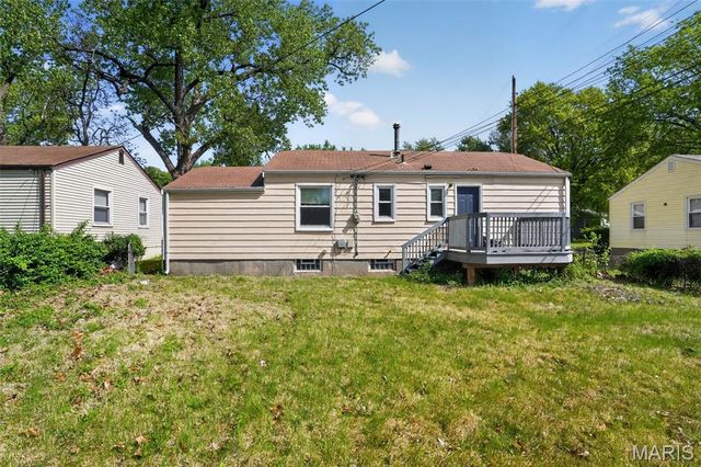 1124 Grenshaw Drive, St Louis, MO 63137