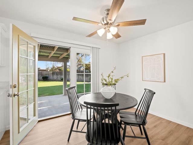2044 E Sierra Madre Avenue, Fresno, CA 93726