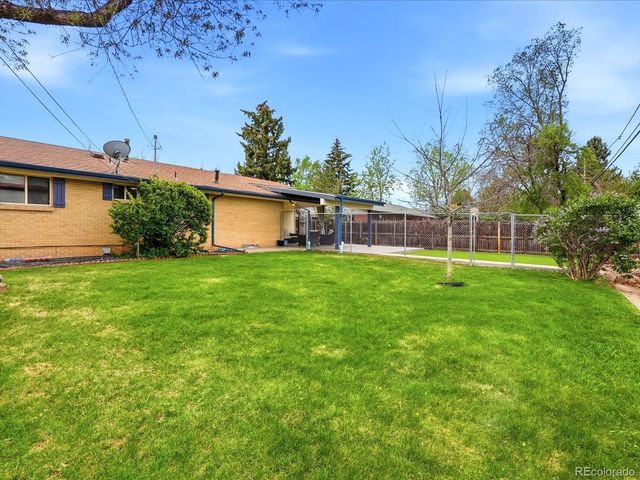 10865 W 68th Ave, Arvada, CO 80004