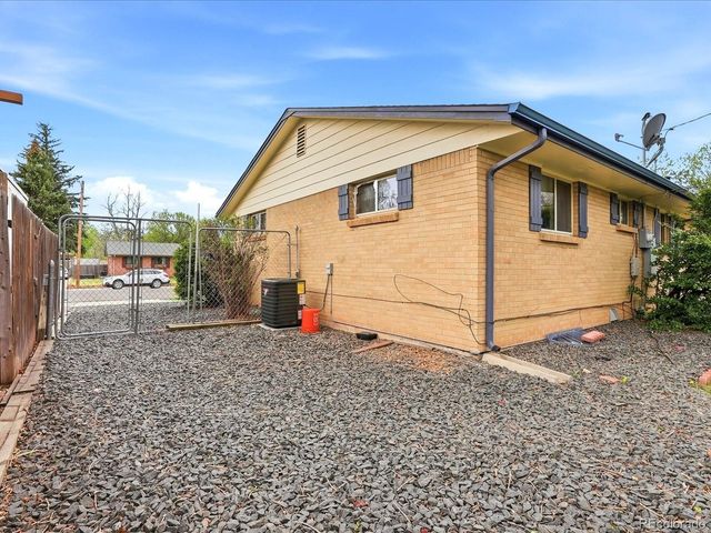 10865 W 68th Ave, Arvada, CO 80004