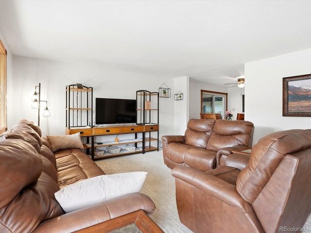 10865 W 68th Ave, Arvada, CO 80004