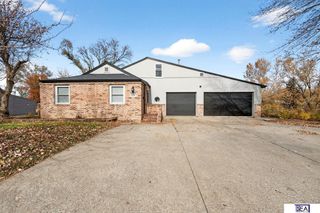 2706 N 88 Street, Omaha, NE 68134