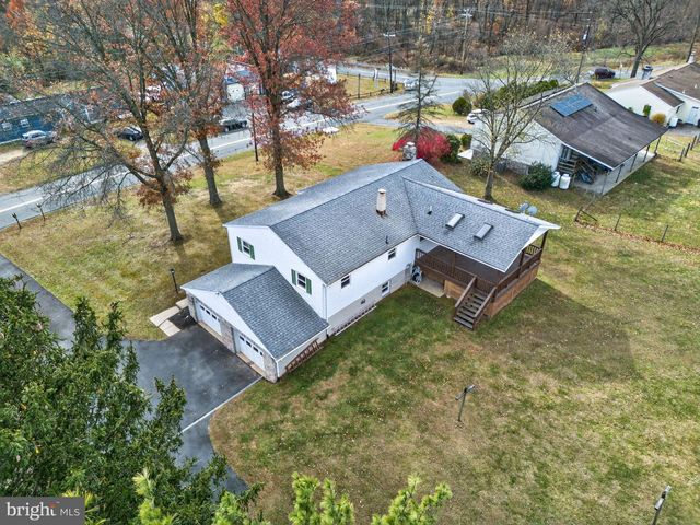 201 JACKSON RD, Gilbertsville, PA 19525