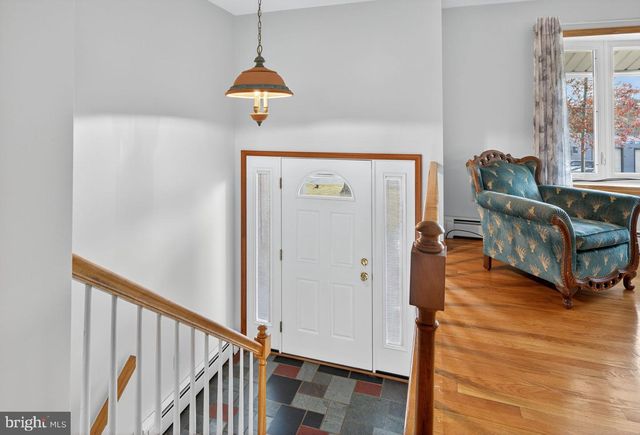 201 JACKSON RD, Gilbertsville, PA 19525