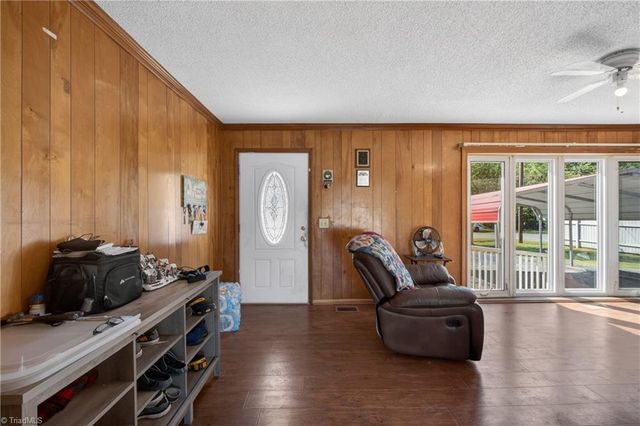 4239 Brown Loop, Randleman, NC 27317