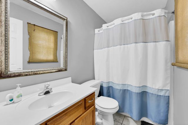 329 Pine Hill Dr, Hopkinsville, KY 42240