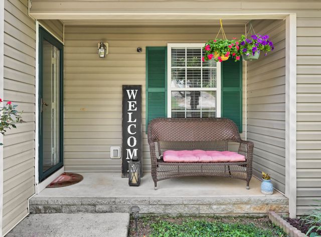 329 Pine Hill Dr, Hopkinsville, KY 42240