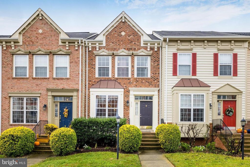 575 EDMONTON TER NE, Leesburg, VA 20176
