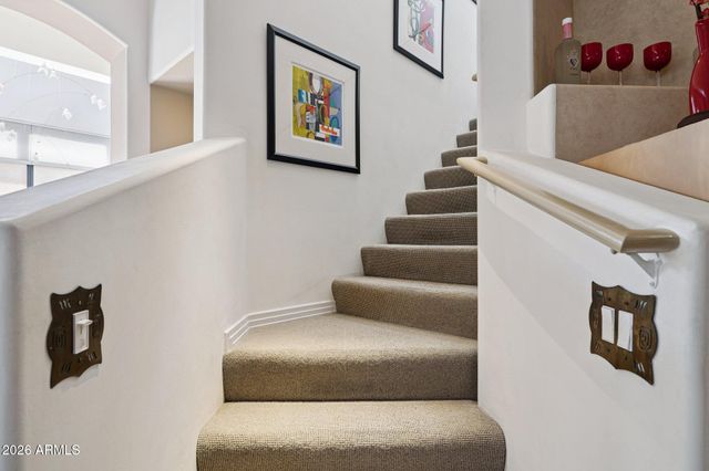 8364 E LAS ESTANCIAS Street, Scottsdale, AZ 85250