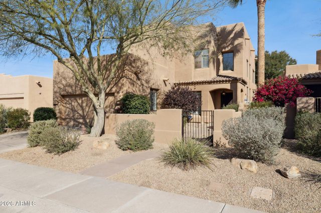 8364 E LAS ESTANCIAS Street, Scottsdale, AZ 85250