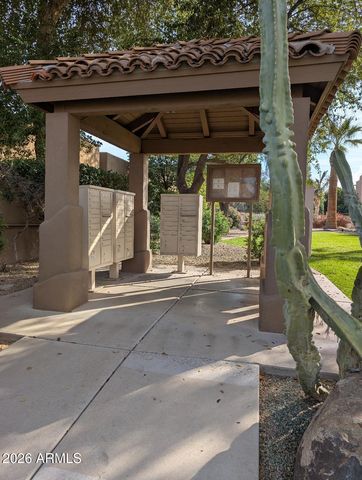 8364 E LAS ESTANCIAS Street, Scottsdale, AZ 85250