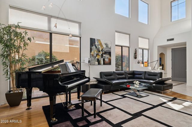 8364 E LAS ESTANCIAS Street, Scottsdale, AZ 85250