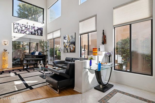 8364 E LAS ESTANCIAS Street, Scottsdale, AZ 85250