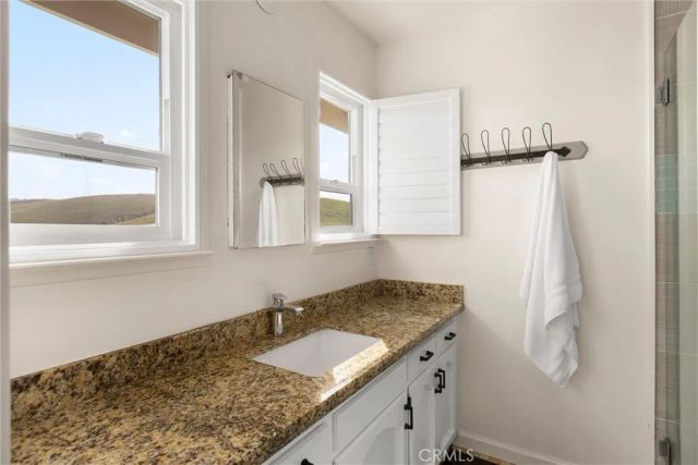 1310 Hillcrest Drive, Morro Bay, CA 93442