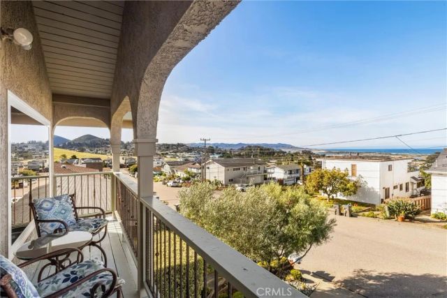 1310 Hillcrest Drive, Morro Bay, CA 93442