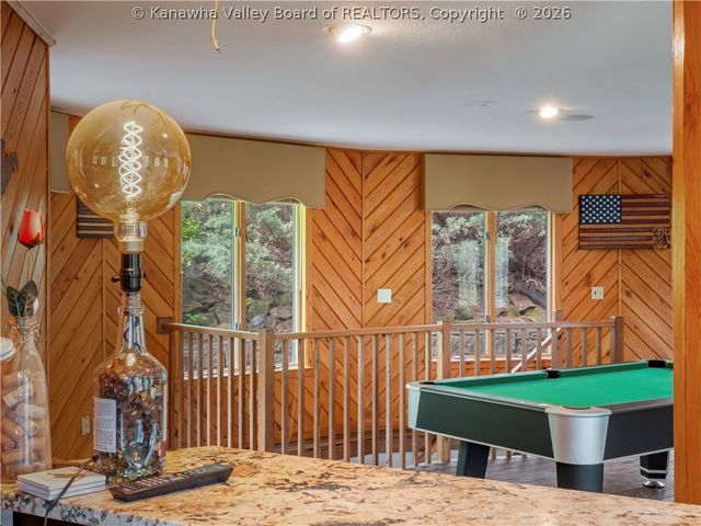 328 McKinley Avenue, Charleston, WV 25314