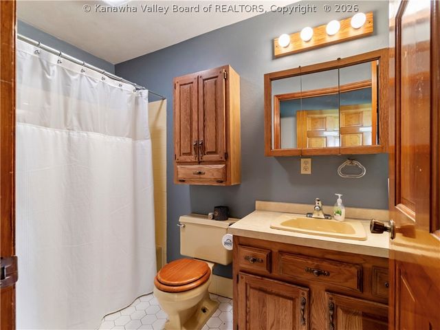 328 McKinley Avenue, Charleston, WV 25314