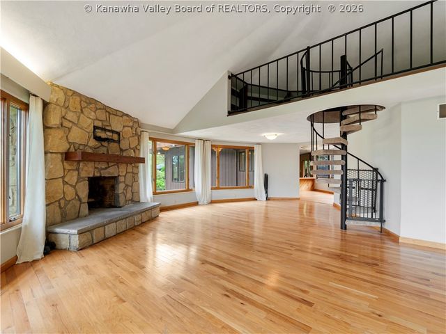 328 McKinley Avenue, Charleston, WV 25314