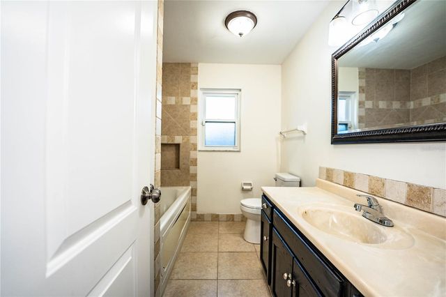 1316 FAIRFAX N, Lakeland, FL 33813