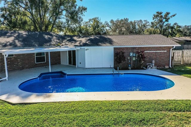 1316 FAIRFAX N, Lakeland, FL 33813