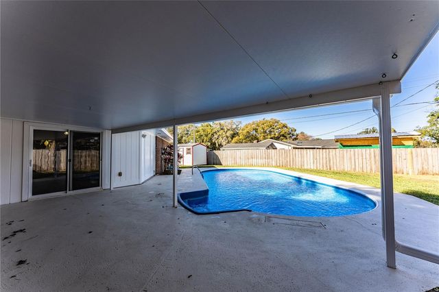 1316 FAIRFAX N, Lakeland, FL 33813