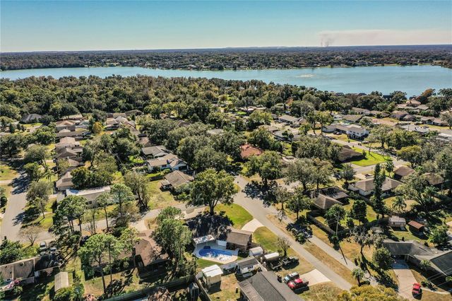 1316 FAIRFAX N, Lakeland, FL 33813