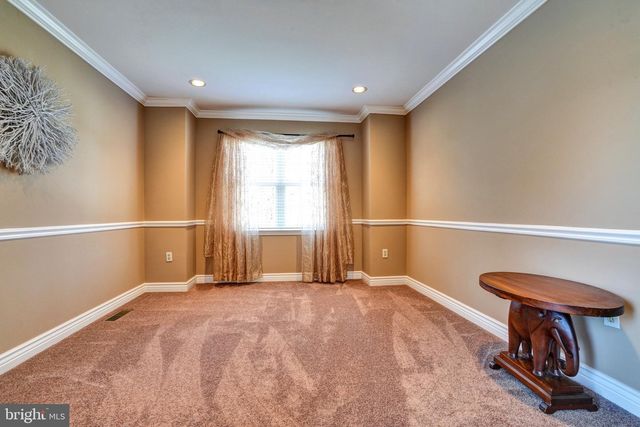 492 SHAKESPEARE DR, Collegeville, PA 19426