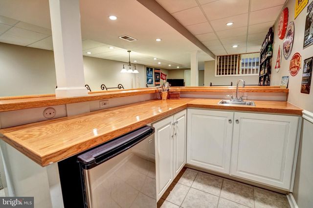 492 SHAKESPEARE DR, Collegeville, PA 19426