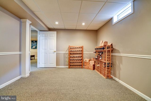 492 SHAKESPEARE DR, Collegeville, PA 19426