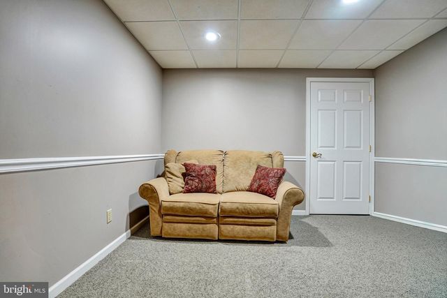 492 SHAKESPEARE DR, Collegeville, PA 19426