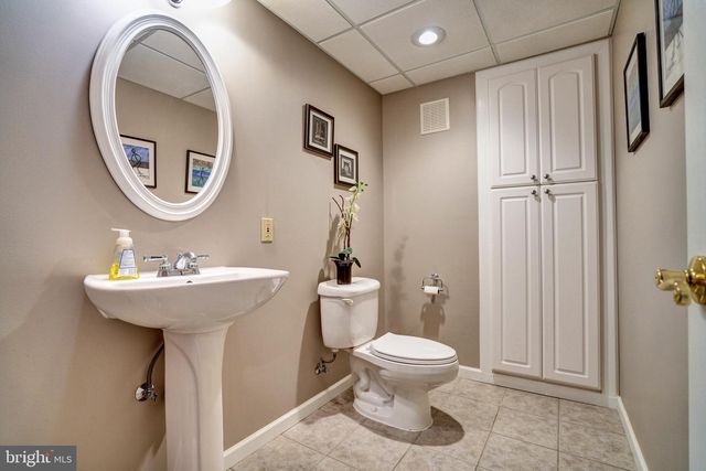 492 SHAKESPEARE DR, Collegeville, PA 19426