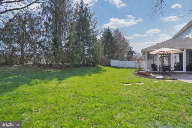 492 SHAKESPEARE DR, Collegeville, PA 19426