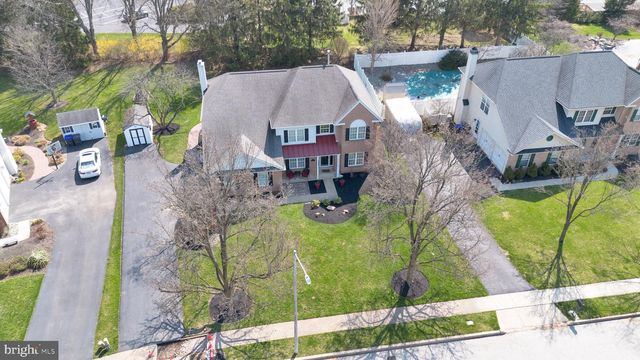 492 SHAKESPEARE DR, Collegeville, PA 19426
