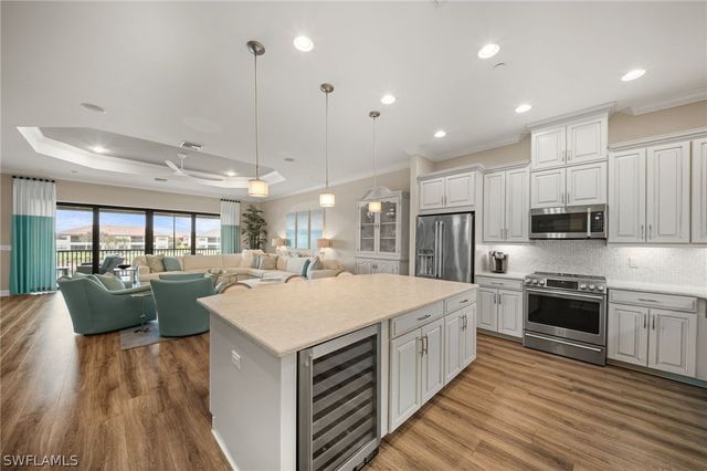 9672 Montelanico LOOP 203, Naples, FL 34119