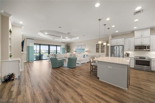 9672 Montelanico LOOP 203, Naples, FL 34119