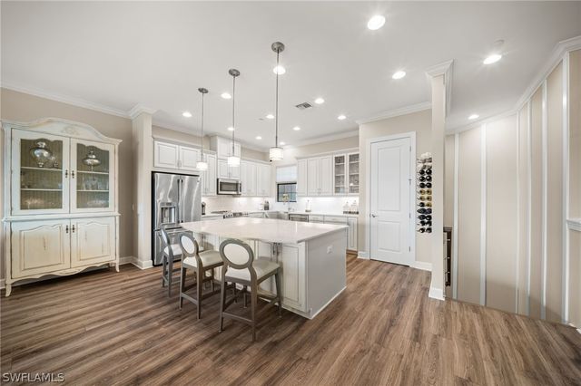 9672 Montelanico LOOP 203, Naples, FL 34119