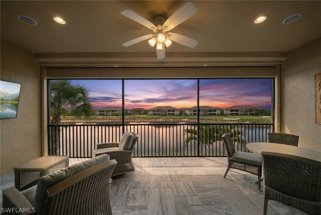 9672 Montelanico LOOP 203, Naples, FL 34119