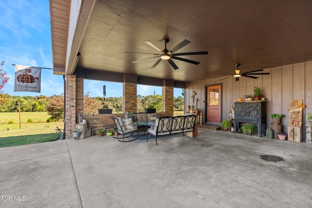 9915 Warrensburg Road, Mosheim, TN 37818