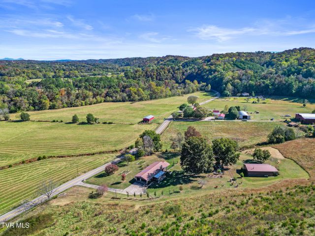 9915 Warrensburg Road, Mosheim, TN 37818