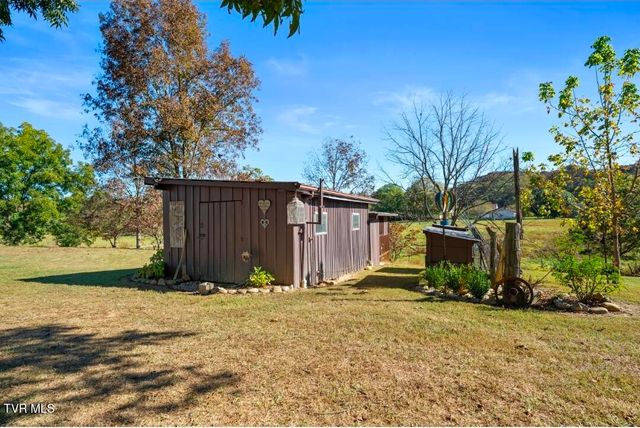 9915 Warrensburg Road, Mosheim, TN 37818