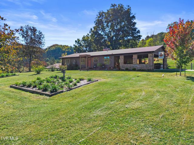 9915 Warrensburg Road, Mosheim, TN 37818