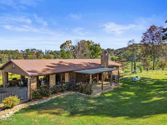 9915 Warrensburg Road, Mosheim, TN 37818