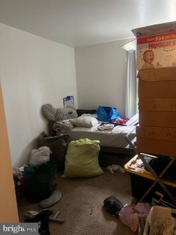 Image 5 of property listing at Address unavailable.