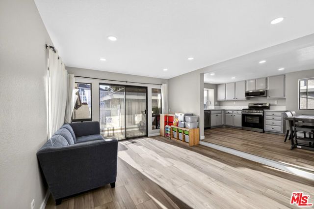 282 S Seneca Circle CI49, Anaheim, CA 92805