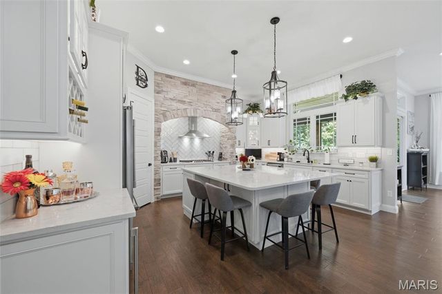 312 Deep Ravine Court, St Charles, MO 63301