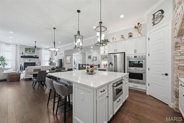 312 Deep Ravine Court, St Charles, MO 63301