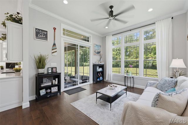312 Deep Ravine Court, St Charles, MO 63301