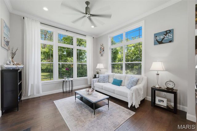 312 Deep Ravine Court, St Charles, MO 63301